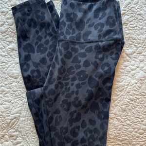 Lululemon Athletica Black Leopard Print Capris